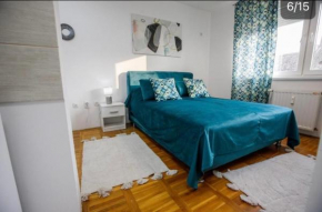 SKY 1 APARTMAN